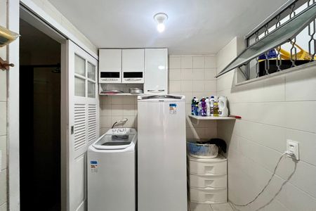 Casa para alugar com 110m², 2 quartos e sem vagaÁrea de Serviço