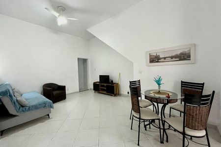 Sala  de casa para alugar com 2 quartos, 110m² em Copacabana, Rio de Janeiro