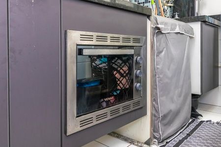 Apartamento para alugar com 45m², 2 quartos e sem vaga Apartamento para alugar com 45m², 2 quartos e sem vagaCozinha - Forno