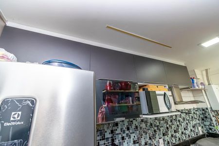 Apartamento para alugar com 45m², 2 quartos e sem vaga Apartamento para alugar com 45m², 2 quartos e sem vagaCozinha - Armários