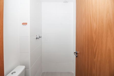 Apartamento à venda com 39m², 2 quartos e sem vaga Apartamento à venda com 39m², 2 quartos e sem vagaBanheiro