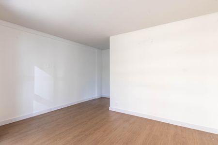 Apartamento à venda com 136m², 2 quartos e 2 vagas Apartamento à venda com 136m², 2 quartos e 2 vagasQuarto 2