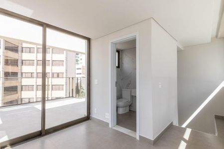Apartamento à venda com 136m², 2 quartos e 2 vagas Apartamento à venda com 136m², 2 quartos e 2 vagasSala