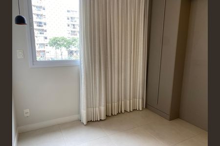 Apartamento para alugar com 76m², 2 quartos e 1 vaga