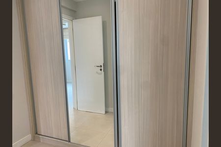 Apartamento para alugar com 76m², 2 quartos e 1 vaga
