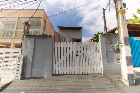 Casa à venda com 300m², 3 quartos e 4 vagasFachada