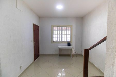 Casa à venda com 300m², 3 quartos e 4 vagasSala