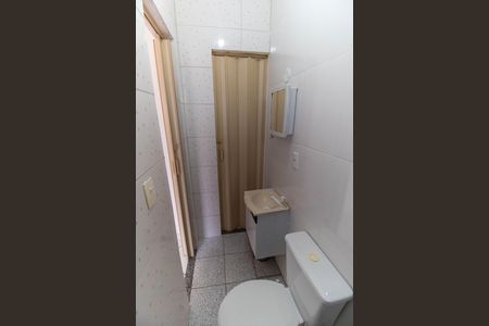 Casa à venda com 300m², 3 quartos e 4 vagasBanheiro das Suítes 2 e 3