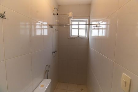 Casa à venda com 300m², 3 quartos e 4 vagasBanheiro da Suíte 1