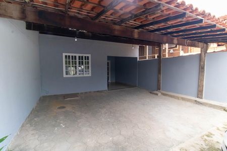Casa à venda com 300m², 3 quartos e 4 vagasGaragem