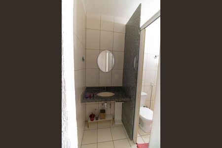 Casa à venda com 300m², 3 quartos e 4 vagasBanheiro Social