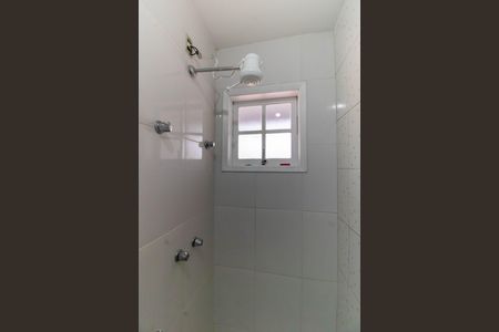 Casa à venda com 300m², 3 quartos e 4 vagasBanheiro das Suítes 2 e 3