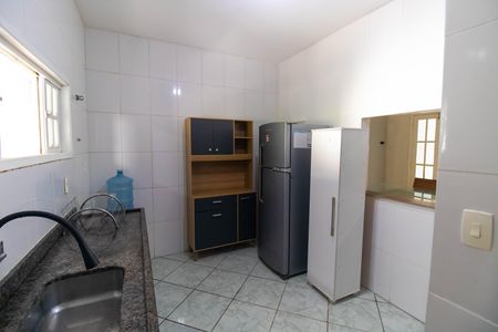 Casa à venda com 300m², 3 quartos e 4 vagasCozinha