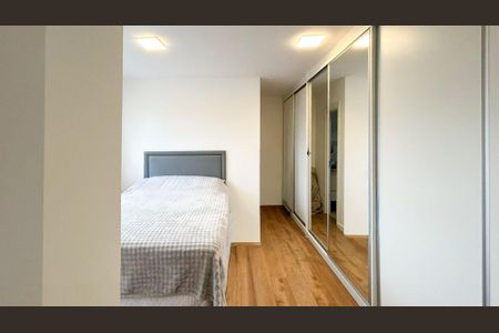 Quarto 1 - Suíte 1 de apartamento para alugar com 2 quartos, 74m² em Jardim Caravelas, São Paulo