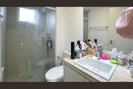 Apartamento para alugar com 74m², 2 quartos e 1 vaga Apartamento para alugar com 74m², 2 quartos e 1 vagaBanheiro Suíte 1