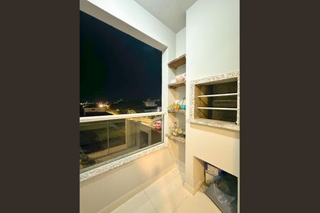 Apartamento para alugar com 61m², 2 quartos e 1 vagaVaranda da Sala
