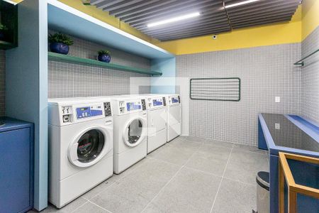 Studio para alugar com 25m², 1 quarto e sem vaga Studio para alugar com 25m², 1 quarto e sem vagaLavanderia