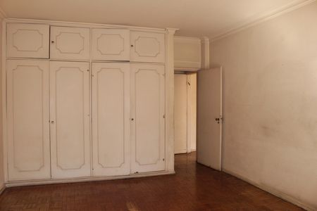 Apartamento à venda com 220m², 3 quartos e 1 vagaQuarto 1