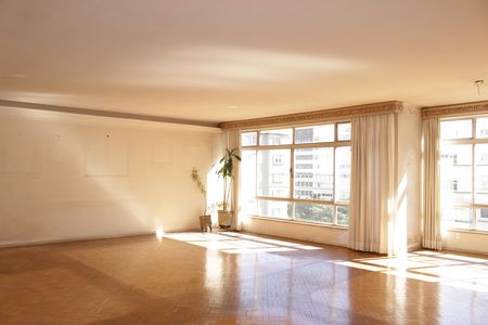 Apartamento à venda com 220m², 3 quartos e 1 vagaSala