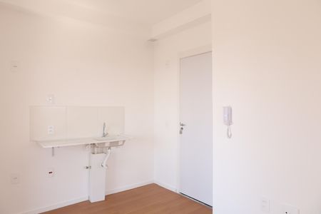 Sala de apartamento para alugar com 2 quartos, 38m² em Itaquera, São Paulo