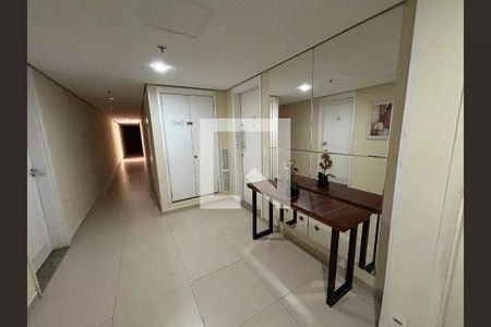 Apartamento para alugar com 67m², 2 quartos e 1 vaga