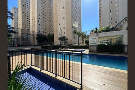 Apartamento para alugar com 51m², 2 quartos e 1 vaga Apartamento para alugar com 51m², 2 quartos e 1 vagaÁrea comum - Piscina