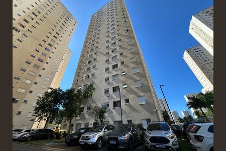 Apartamento para alugar com 51m², 2 quartos e 1 vaga Apartamento para alugar com 51m², 2 quartos e 1 vagaFachada