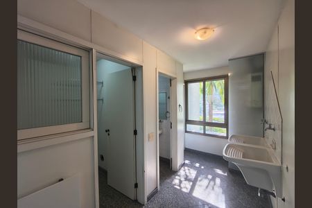 Apartamento para alugar com 200m², 3 quartos e 3 vagasÁrea de Serviço