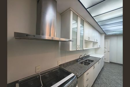 Apartamento para alugar com 200m², 3 quartos e 3 vagasCozinha