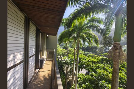 Apartamento para alugar com 200m², 3 quartos e 3 vagasVaranda - Quarto 2 Suite