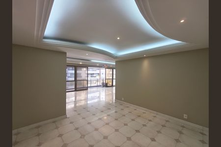 Apartamento para alugar com 200m², 3 quartos e 3 vagasSala 2 / Circulação