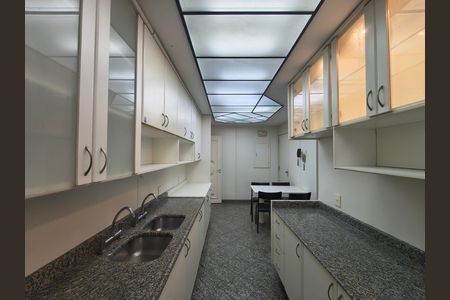 Apartamento para alugar com 200m², 3 quartos e 3 vagasCozinha
