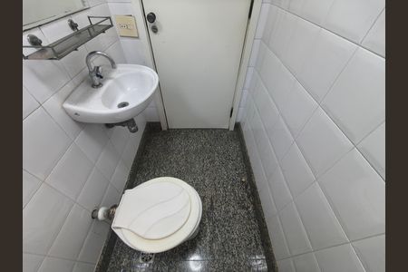 Apartamento para alugar com 200m², 3 quartos e 3 vagasBanheiro Serviço