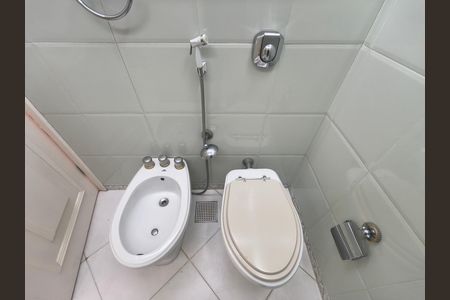Apartamento para alugar com 200m², 3 quartos e 3 vagasSanitário - Banheiro Suite 1