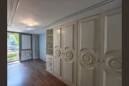 Apartamento para alugar com 200m², 3 quartos e 3 vagasQuarto 2 Suite