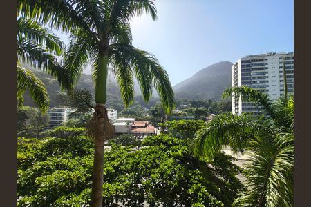Apartamento para alugar com 200m², 3 quartos e 3 vagasVista - Varanda - Quarto 2 Suite