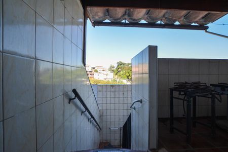 Casa de condomínio para alugar com 90m², 2 quartos e 1 vaga