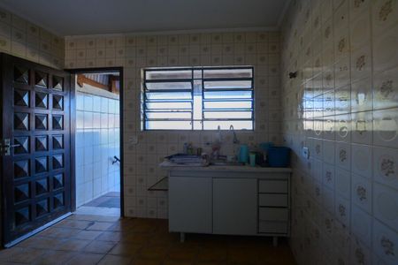 Casa de condomínio para alugar com 90m², 2 quartos e 1 vaga