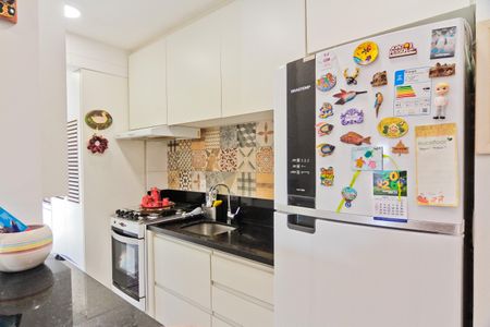 Apartamento à venda com 58m², 2 quartos e 1 vaga Apartamento à venda com 58m², 2 quartos e 1 vagaCozinha