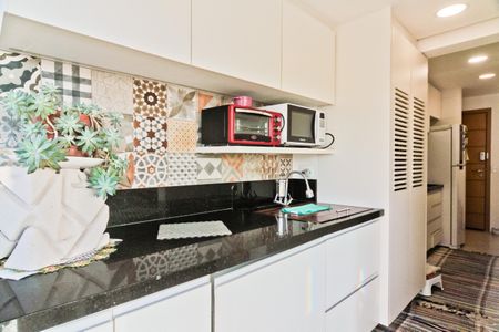 Apartamento à venda com 58m², 2 quartos e 1 vaga Apartamento à venda com 58m², 2 quartos e 1 vagaÁrea de Serviço