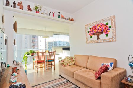 Apartamento à venda com 58m², 2 quartos e 1 vaga Apartamento à venda com 58m², 2 quartos e 1 vagaSala