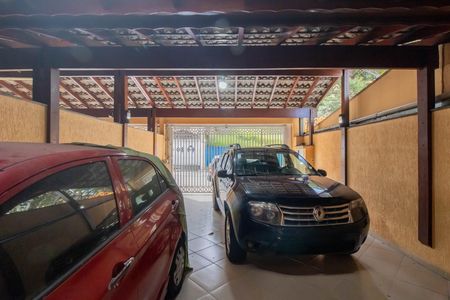Casa para alugar com 177m², 4 quartos e 4 vagas Casa para alugar com 177m², 4 quartos e 4 vagasGaragem