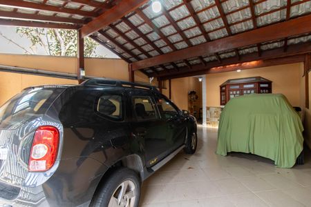Casa para alugar com 177m², 4 quartos e 4 vagas Casa para alugar com 177m², 4 quartos e 4 vagasGaragem