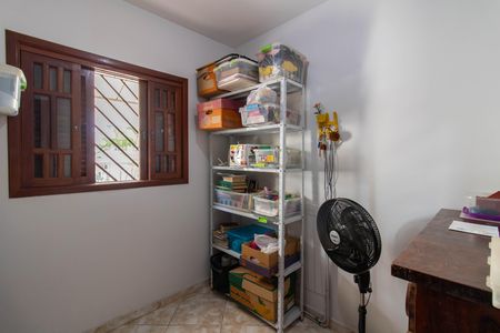 Casa para alugar com 177m², 4 quartos e 4 vagas Casa para alugar com 177m², 4 quartos e 4 vagasQuarto 4