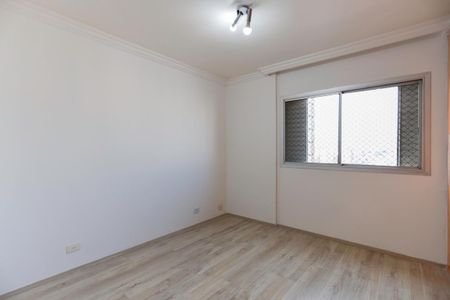Apartamento à venda com 140m², 3 quartos e 1 vaga Apartamento à venda com 140m², 3 quartos e 1 vagaQuarto 2