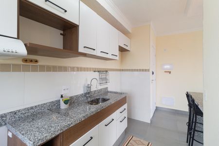 Apartamento para alugar com 47m², 2 quartos e 1 vaga Apartamento para alugar com 47m², 2 quartos e 1 vagaCozinha e área de serviço