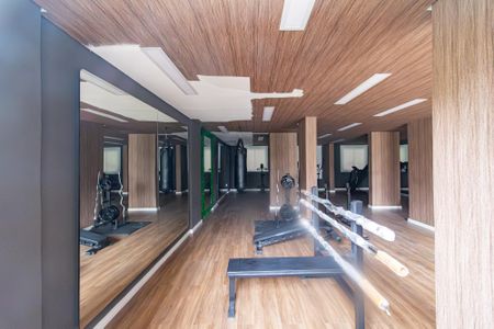 Apartamento para alugar com 47m², 2 quartos e 1 vaga Apartamento para alugar com 47m², 2 quartos e 1 vagaÁrea comum - Academia