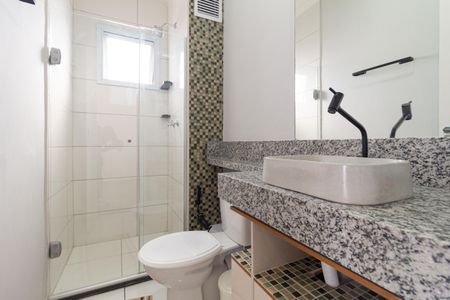 Apartamento para alugar com 47m², 2 quartos e 1 vaga Apartamento para alugar com 47m², 2 quartos e 1 vagaBanheiro