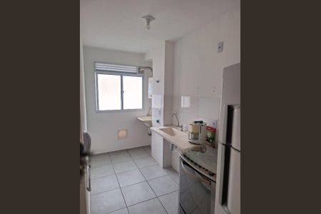 Cozinha de apartamento para alugar com 2 quartos, 44m² em Colônia (Zona Leste), São Paulo
