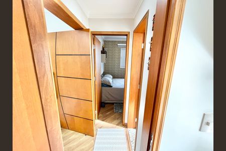 Apartamento à venda com 89m², 3 quartos e 2 vagasCorredor
